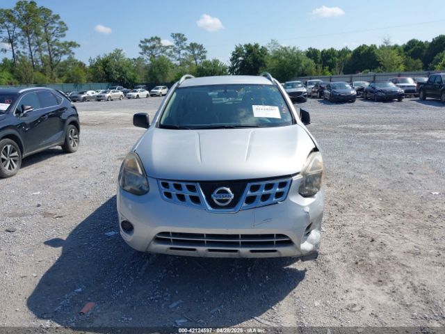 JN8AS5MT8EW622130 Nissan Rogue Select S