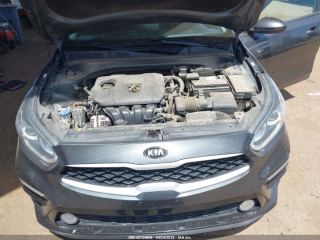 3KPF24AD7ME294409 KIA Forte Lxs