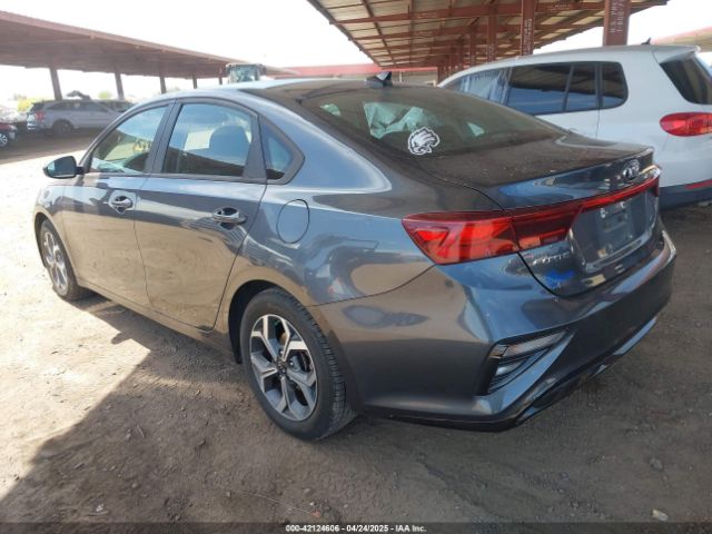 3KPF24AD7ME294409 KIA Forte Lxs