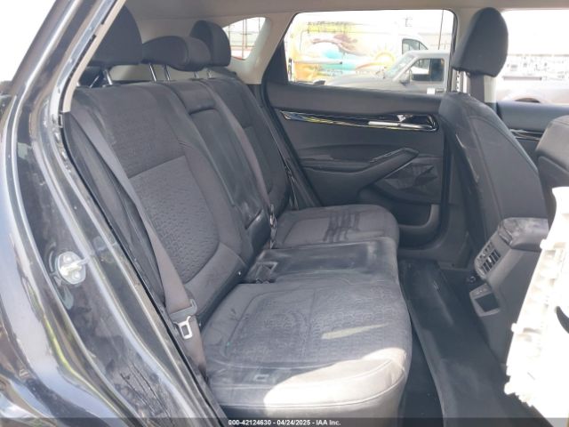 KNDEU2AA9R7659275 KIA SELTOS S