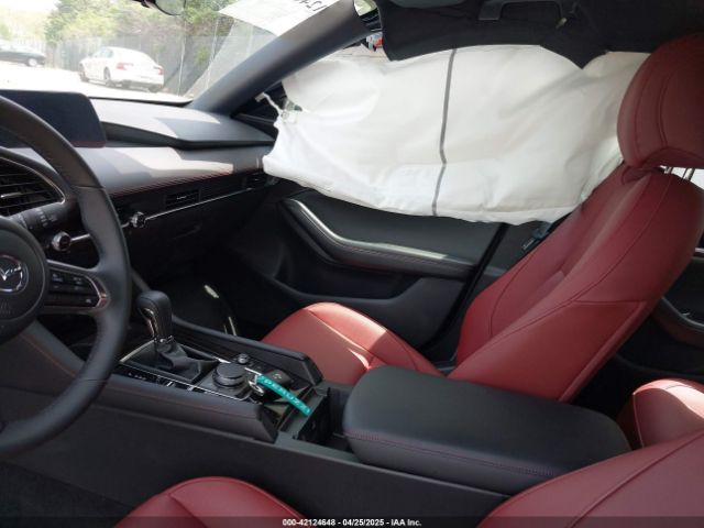 JM1BPBLM5S1772795 Mazda Mazda3 Hatchback 2.5 S Carbon Edition