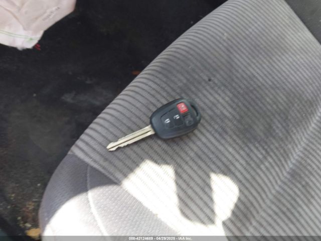 2T3WFREVXFW221014 Toyota Rav4 Xle