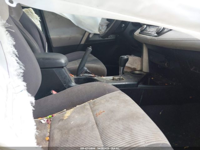2T3WFREVXFW221014 Toyota Rav4 Xle