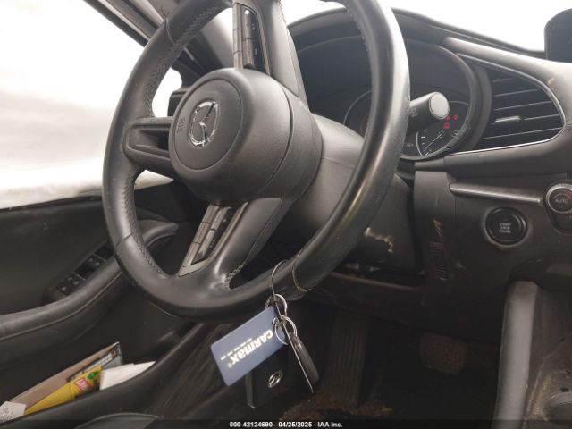 JM1BPBKL5M1339375 Mazda Mazda3 Hatchback Select