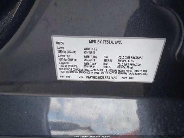 2025 TESLA MODEL Y 7SAYGDEE3SF241486 Photo 8