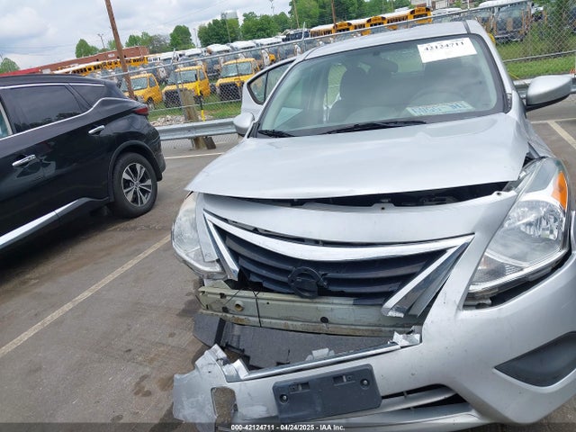 3N1CN7AP7KL832771 Nissan Versa 1.6 Sv