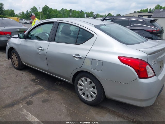 3N1CN7AP7KL832771 Nissan Versa 1.6 Sv