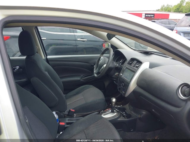 3N1CN7AP7KL832771 Nissan Versa 1.6 Sv