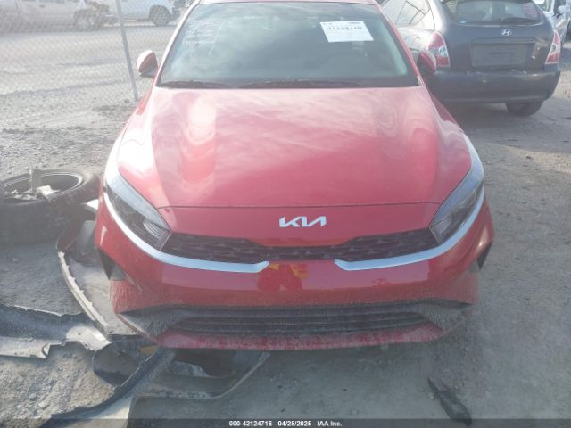 3KPF24AD6RE789580 KIA Forte Lxs