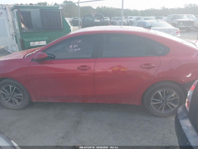 3KPF24AD6RE789580 KIA Forte Lxs