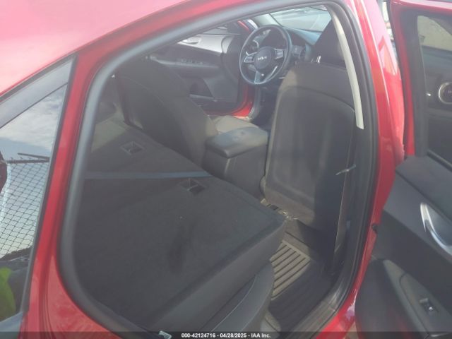 3KPF24AD6RE789580 KIA Forte Lxs