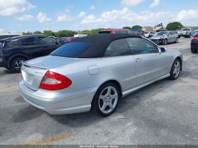 2007 MERCEDES-BENZ CLK 550 WDBTK72F37F222068 Photo 3