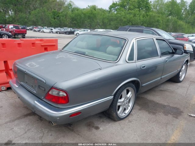 2002 JAGUAR XJ8 SAJDA12CX2LF49531 Photo 3
