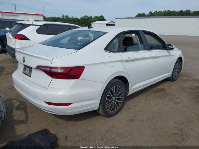 2021 VOLKSWAGEN JETTA 3VWC57BU0MM021874 Photo 3