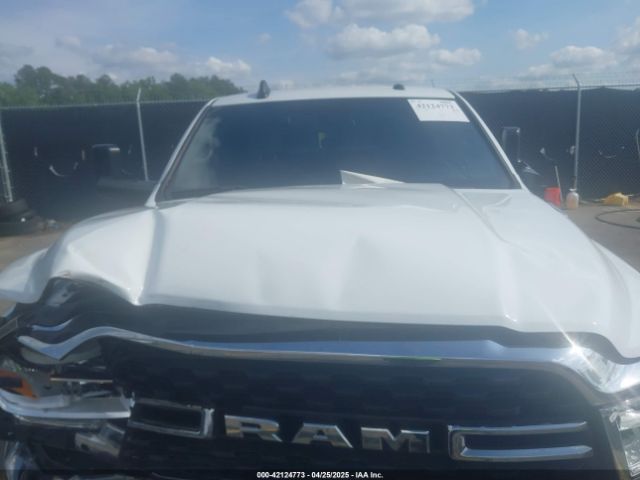 3C6UR5JJ0NG248027 RAM 2500 Big Horn  4x4 8' Box