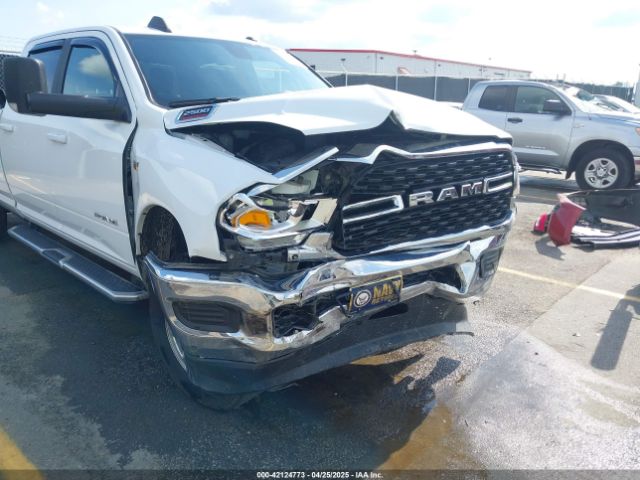3C6UR5JJ0NG248027 RAM 2500 Big Horn  4x4 8' Box