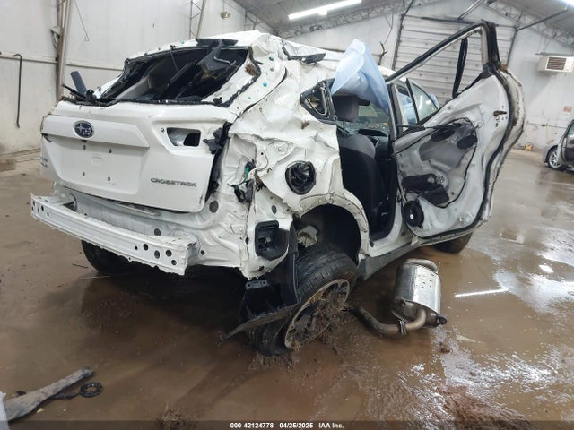 JF2GTAPC2M8346121 Subaru Crosstrek Premium