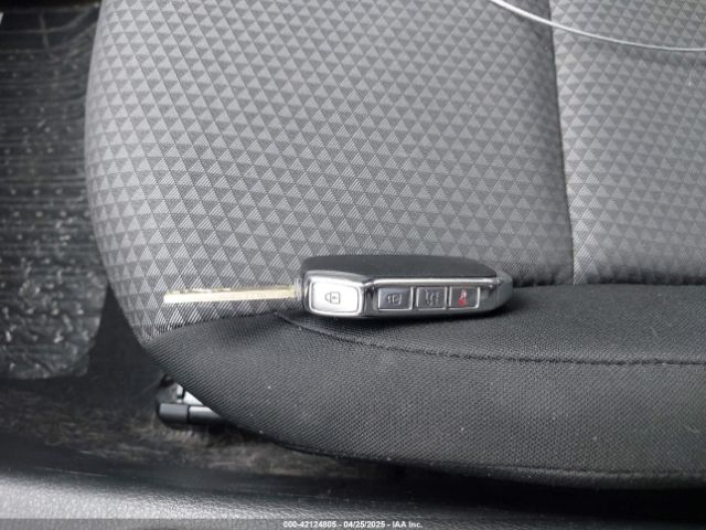 KNDJ23AU3N7834411 KIA SOUL LX