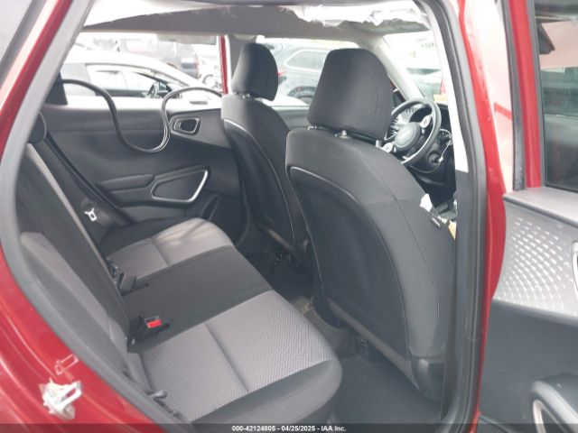 KNDJ23AU3N7834411 KIA SOUL LX