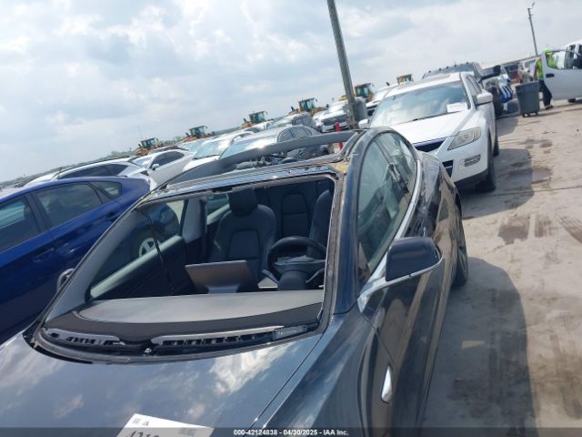 5YJ3E1EB3JF178812 Tesla Model 3 Long Range/performance