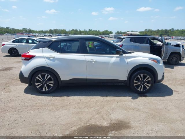 3N1CP5CU7JL543146 Nissan KICKS SV