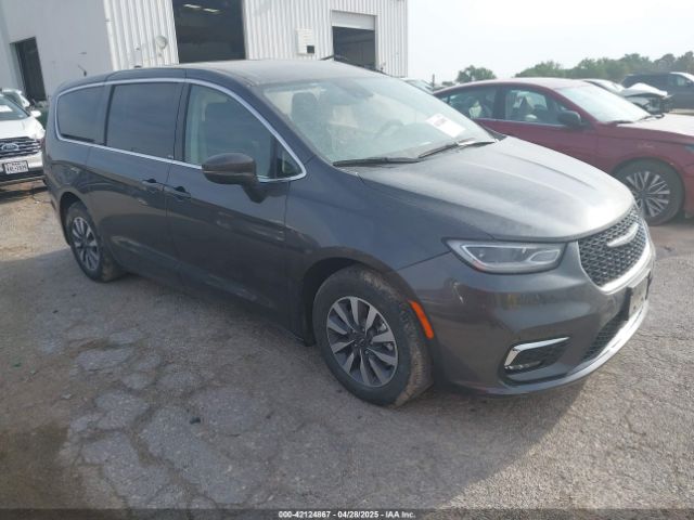 2023 CHRYSLER PACIFICA HYBRID 2C4RC1L73PR598923