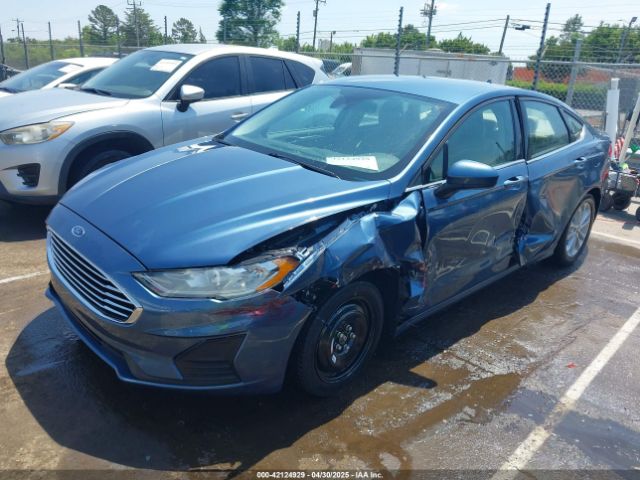 3FA6P0H72KR123170 Ford FUSION SE