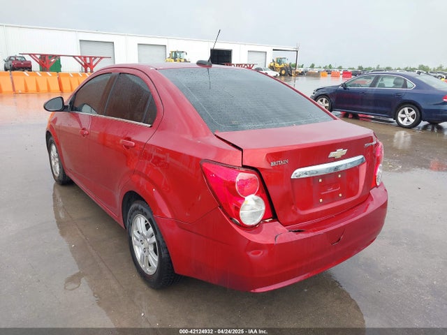 1G1JC5SH3F4155132 Chevrolet Sonic Lt Auto