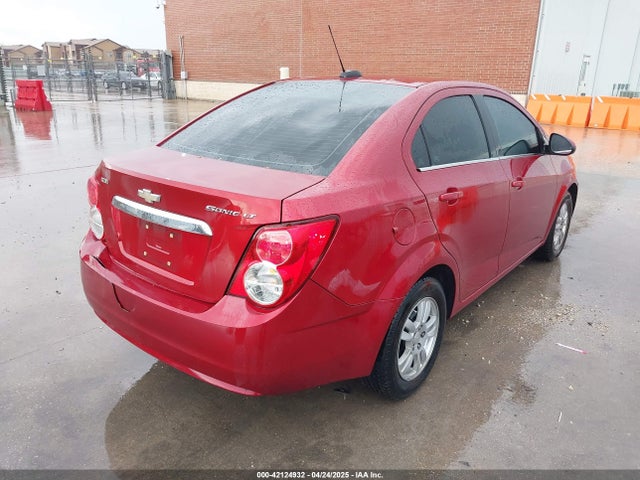 1G1JC5SH3F4155132 Chevrolet Sonic Lt Auto