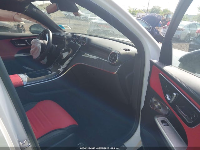 W1NKJ4HB5RF232289 Mercedes-Benz m254