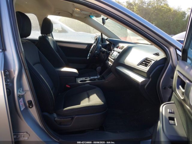 2019 SUBARU LEGACY 4S3BNAB60K3035947 Photo 4