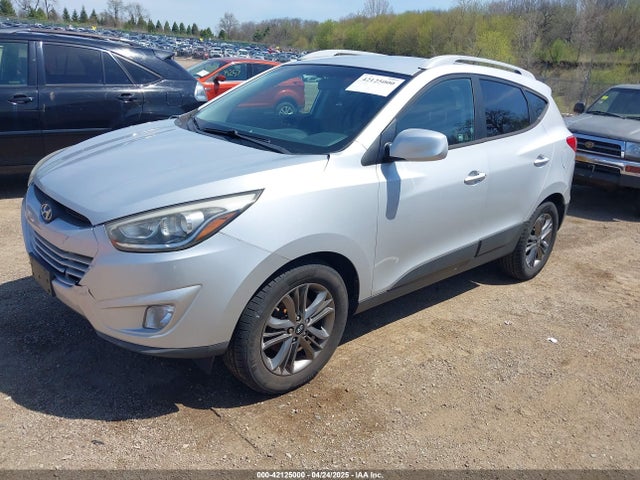 KM8JU3AG1EU806530 Hyundai TUCSON SE