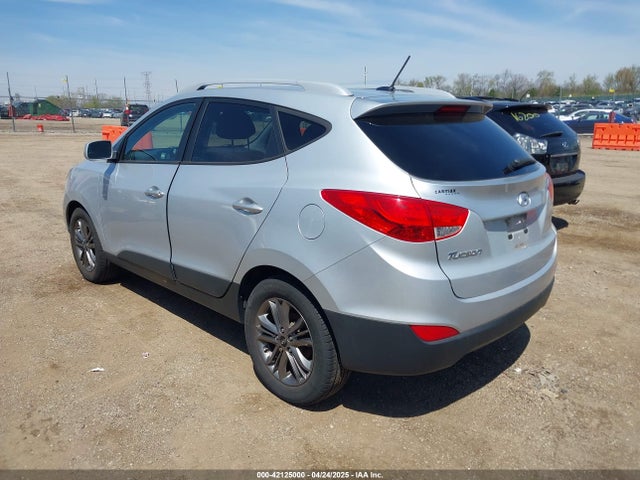 KM8JU3AG1EU806530 Hyundai TUCSON SE