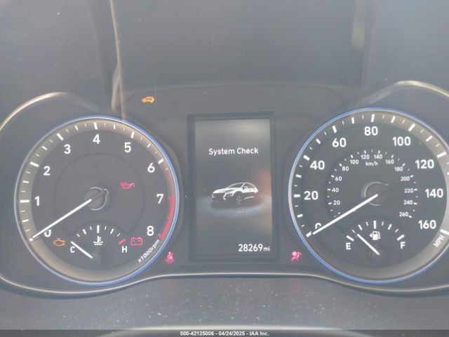 KM8K32AB7NU795104 Hyundai Kona Sel