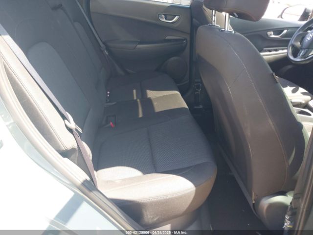 KM8K32AB7NU795104 Hyundai Kona Sel