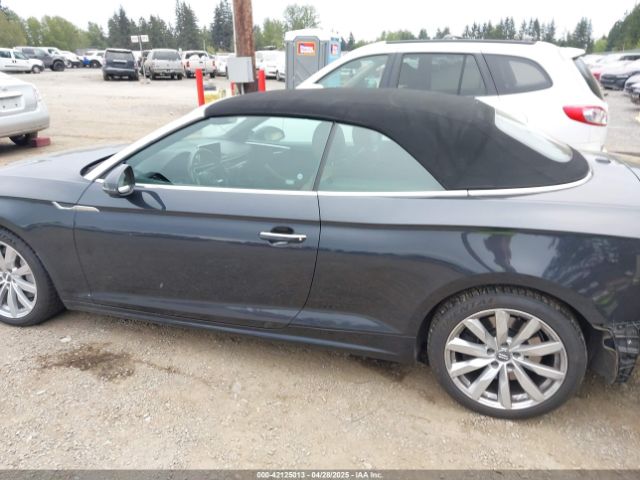 WAUYNGF53JN001452 Audi A5