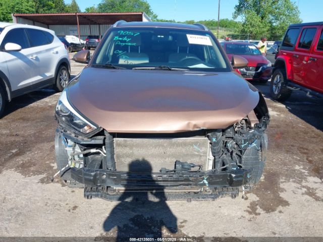 KM8J3CA47HU302593 Hyundai TUCSON SE