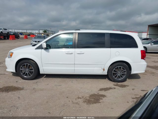 2C4RDGCGXHR861359 Dodge Grand Caravan Sxt