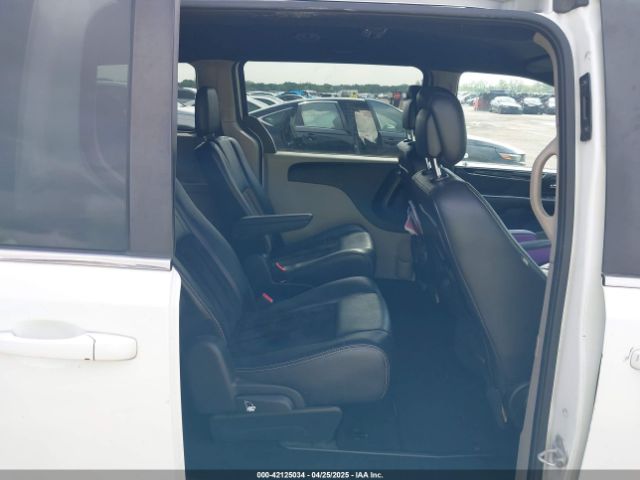 2C4RDGCGXHR861359 Dodge Grand Caravan Sxt