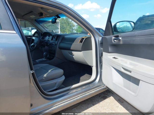 2007 CHRYSLER 300 2C3KA43R57H679118 Photo 4