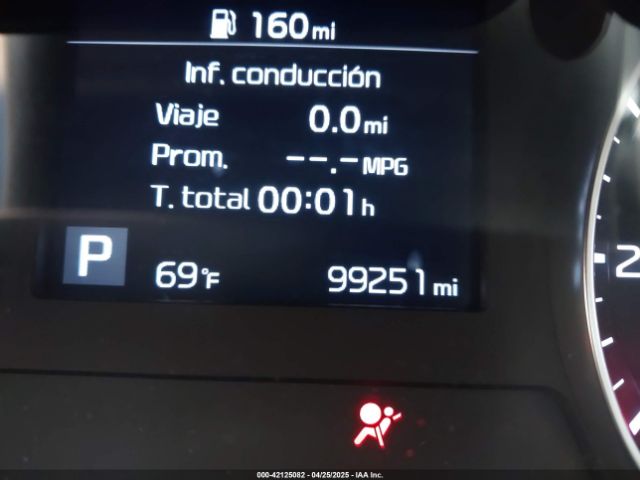 3KPF24AD4ME354906 KIA Forte Lxs