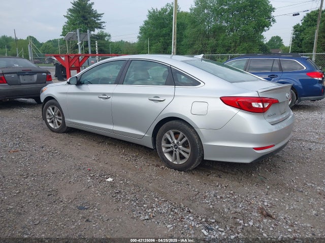 5NPE24AF5FH212883 Hyundai SONATA SE