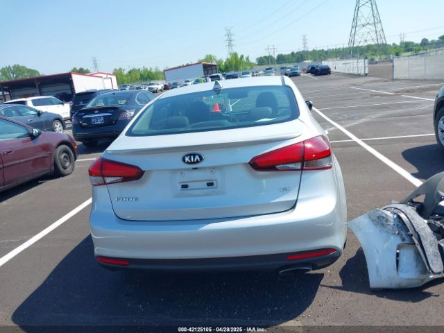 3KPFN4A88JE165326 KIA FORTE EX