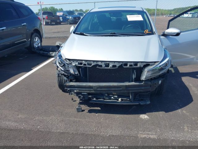 3KPFN4A88JE165326 KIA FORTE EX