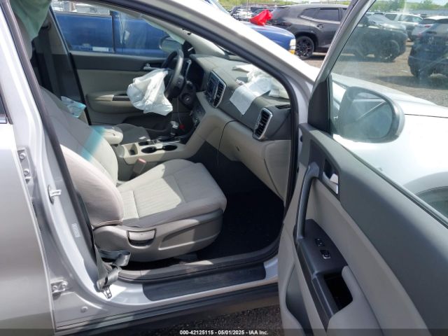 KNDPMCAC0K7588635 KIA Sportage Lx