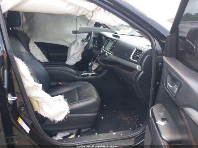 5TDKKRFH3FS083000 Toyota Highlander Xle V6