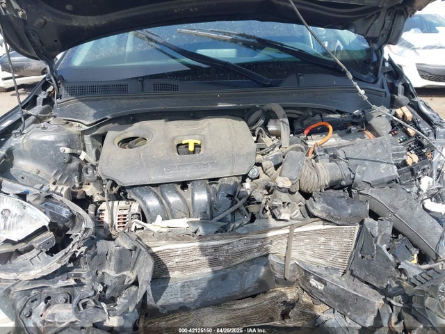 3KPF24AD2ME276819 KIA Forte Lxs