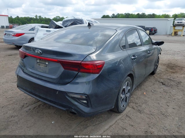 3KPF24AD2ME276819 KIA Forte Lxs