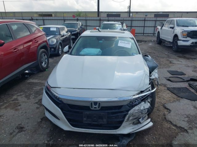 1HGCV2F91JA037362 Honda Accord Touring 2.0t