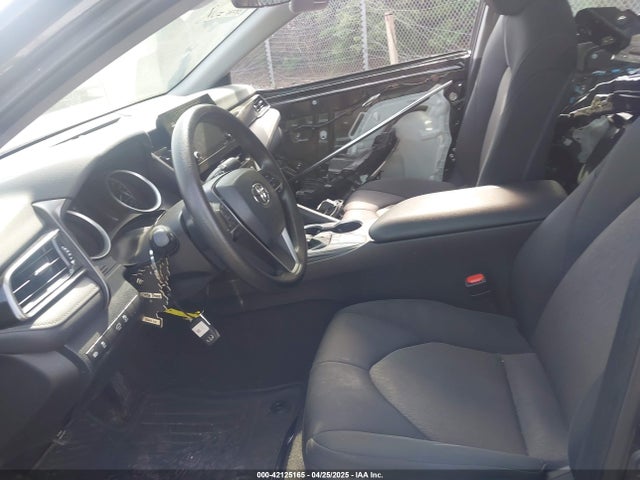 4T1C11AK5NU016979 Toyota CAMRY LE